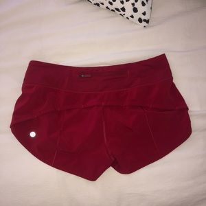 Lululemon Speed Up Shorts 2.5